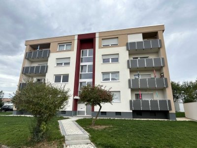 Erstbezug nach Modernisierung - Schöne 3 Zimmer Wohnung