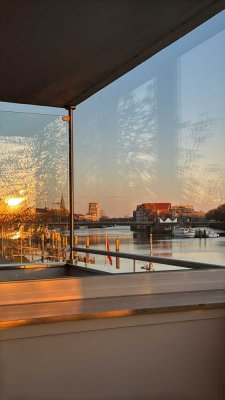 Exklusive, vollmöblierte 3-Raum-Wohnung direkt an der Weser