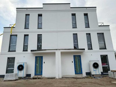 Lichtdurchflutete Wohnung mit EBK und Loggia in Gehrden