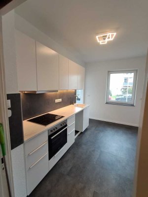 Helle 4-Zimmer-Erdgeschoss-Wohnung mit neuer EBK