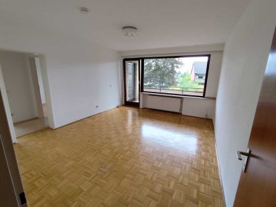 Helle, freundliche Wohnung im Grünen