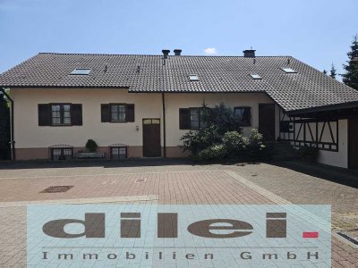 Neulingen**Exklusives 2-Familien-Wohnhaus mit Büro/Praxis im Landhausstil, Garten u. Baugrundstück**
