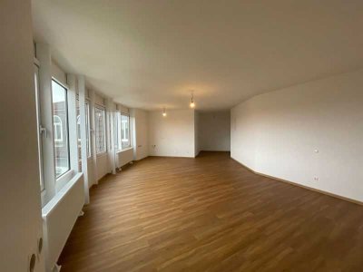 2. Bezug nach Sanierung 1-Zimmer Apartment mit EBK - Düsseldorf