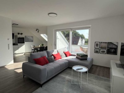 Lichtdurchflutete 2-Zimmer-Wohnung mit Wald-Panorama