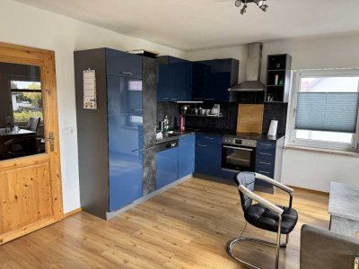 Großzügige Wohnung mit Balkon über 2 Etagen