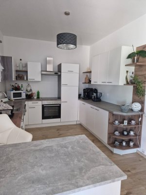Nachmieter für moderne Wohnung mit 2 Balkonen gesucht