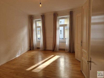 Traumhaft große Altbauwohnung mit Stil - Nähe Hugo-Wolf-Park