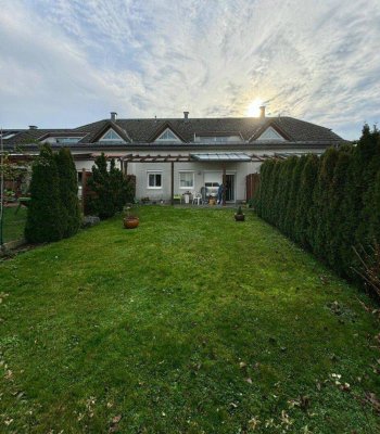 Traumhaftes Reihenhaus in zentraler Lage - 122m² Wohnfläche, 3 Zimmer, eigener Garten &amp; mehr für nur 295.000€!