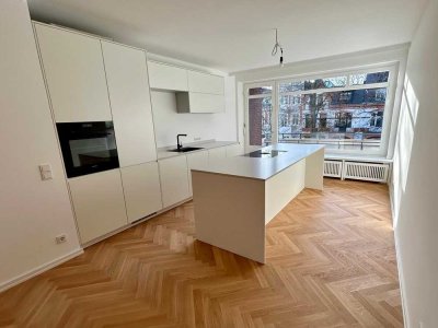 Bestlage mit Wasserblick – Erstbezug nach Kernsanierung