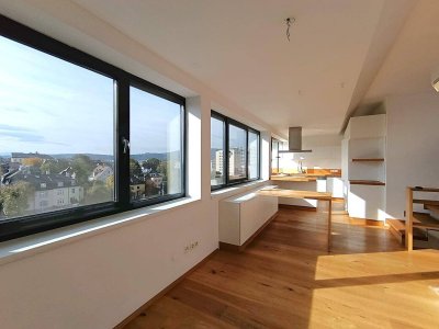 Exklusive Maisonette mit Dachterrasse und Panoramablick – direkte U4-Anbindung