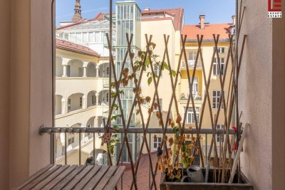Moderne Altbauwohnng in der Innenstadt