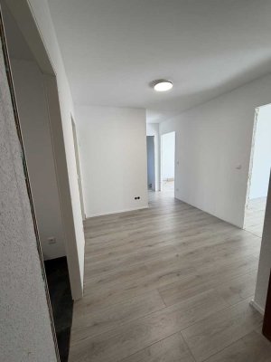 PROVISIONSFREI | Erstbezug nach Kernsanierung | 3,5 Zi | Balkon | 86 m² | Daxlanden