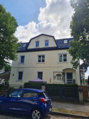 Renovierte 3-Zimmer-Wohnung mit Balkon in Berlin-Buch