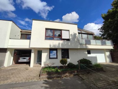 5-Zimmer Doppelhaushälfte mit Garage in Denkendorf