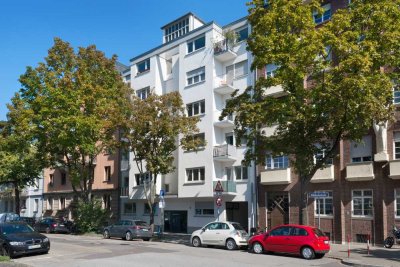 2-Zimmer-Wohnung in Mannheim, Erstbezug nach Renovierung