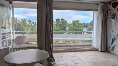 Wohnen am Wasser – Modernes Studio mit Balkon & Blick auf die Scharfe Lanke in Berlin-Pichelsdorf