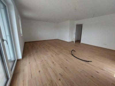 Erstbezug! 3- Zimmerwohnung im 1. Obergeschoss - Top 4