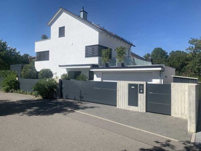 Stadtvilla mit ELW in Toplage