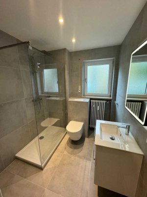 3-Zi-Eigentumswohnung mit Balkon, ruhige Wohnlage im Grünen, Innenstadtnähe, 1 Garage, 90537 Feucht