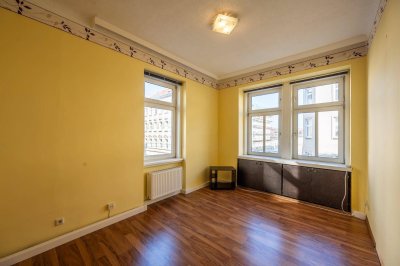 ++NEU++ Familienwohnung: großzügige 5-Zimmer Altbauwohnung (modernisierungsbedürftig) - adaptierbarer Grundriss