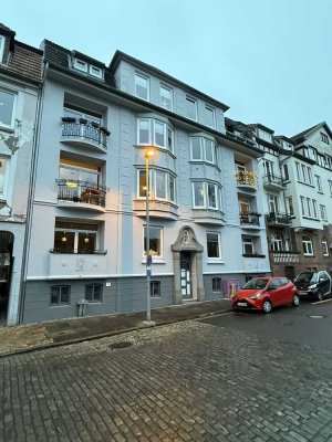 !! Charmante Altbauwohnung auf Jürgensby !!