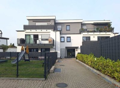 Hochwertiger Neubau mit eigenem Garten