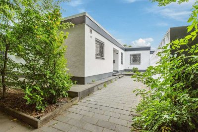 Bungalow mit hochwertiger Küche - 5 Zimmer + Garage saniert