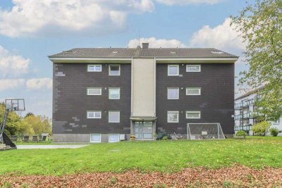 Stilvolle 4-Zimmer-Wohnung mit Balkon, Stellplatz & großzügigem Gartenbereich