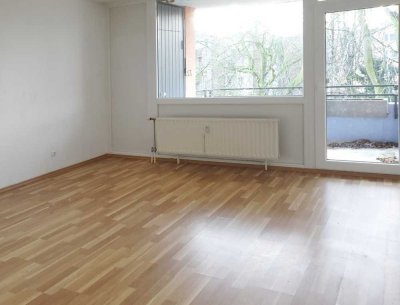 Frisch renoviert: Geräumige 2-Zimmer-Wohnung im Erdgeschoss - nur mit WBS!