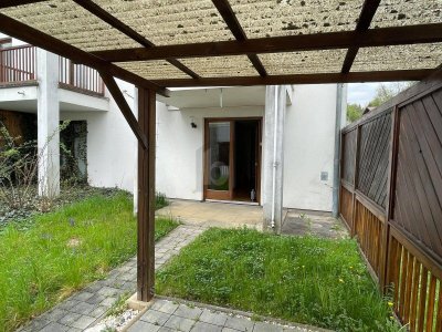 RUHIGE WOHNLAGE TRIFFT AUF KOMFORT MIT GARTEN, TERRASSE UND TIEFGARAGE
