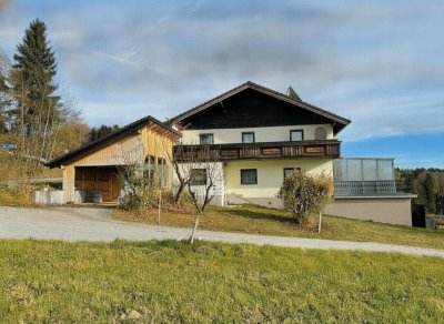THALGAU - Gemütliches Einfamilienhaus mit Wintergarten, Doppelgarage, Sauna, Solaranlage, Kachelofen uvm.