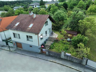 Renovierungsbedürftiges Haus mit idyllischen, großen Garten in Sommerein zu verkaufen!