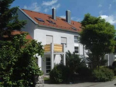 2 ZKB Dachgeschosswohnung mit Balkon