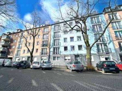 AB 24.09: Schicke 2 Zimmer Wohnung in Düsseldorf-Oberbilk mit Balkon, auch als WG