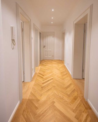 Helle 4 -Zimmer Luxuswohnung in R-EAST - Erstbezug nach Generalsanierung