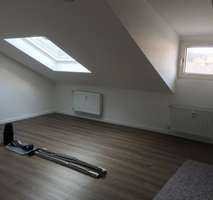 Außergewöhnliche 3,5 Zimmer-Wohnung mit Charme!