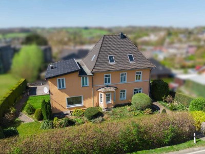 MANNELLA *Geschichte trifft Zukunft.* komfortables Zweifamilienhaus in Waldbröl