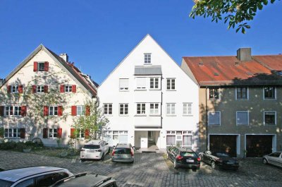 !!KAPITALANLEGER AUFGEPASST!! Großzügige 2-Zi-EG-Whg in geschichtsträchtiger Lage von Landsberg a.L.