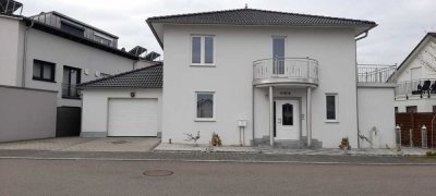 PROVISIONSFREI! Top Einfamilienhaus mit gehobener Innenausstattung in Neckarwestheim