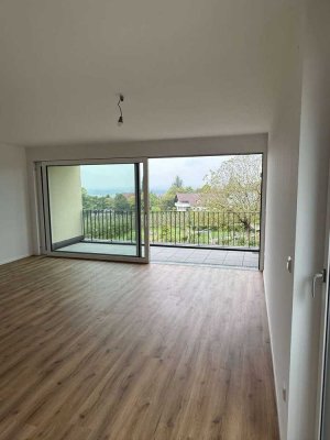 Erstbezug: 2 Zi-Wohnung mit schöner Aussicht in Tettnang