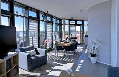 Möblierte Penthouse mit 360-Grad-Panoramablick, umlaufendem Balkon und privater Dachterrasse!