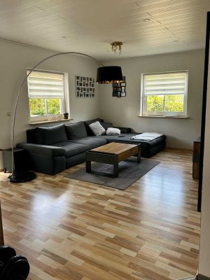 Helle & gut geschnittene 2 Zimmer  Einliegerwohnung in Kitzingen- Sickershausen ab 1.9.2025