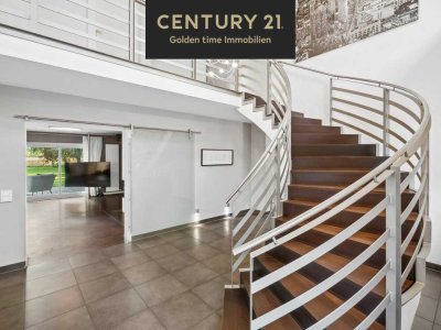 Exklusives Anwesen in Alleinlage – kernsanierte Luxusvilla mit Parkgrundstück