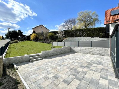 Mehrgenerationenhaus mit Natursteinterrasse und Garten - Ohne Provision! -