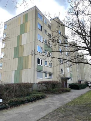Helle 3-Zimmer Wohnung im 2. OG mit Balkon und Garage in Hannover-Sahlkamp