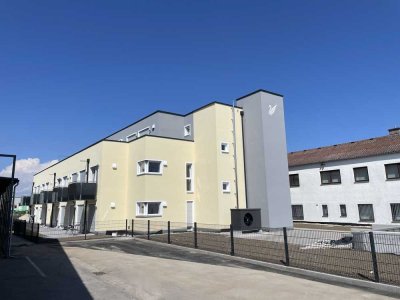 NEUBAU - Top ausgestattete 3 ZKB 1.OG mit Balkon