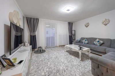 MODERNE 3-ZIMMER-WOHNUNG MIT BALKON, GARAGE UND GROSSZÜGIGEM KELLER