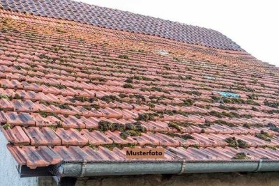 Aus Alt mach Neu! Abbruchreifes Wohnhaus