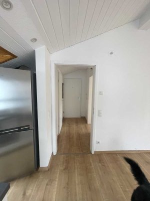 Charmante 2-Zimmer Dachgeschosswohnung in Pforzheim-Buckenberg