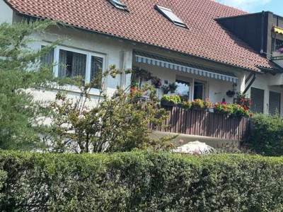 3,5-Zi-Whg (EG/Hochparterre) mit 2 Balkone überdacht in Deizisau